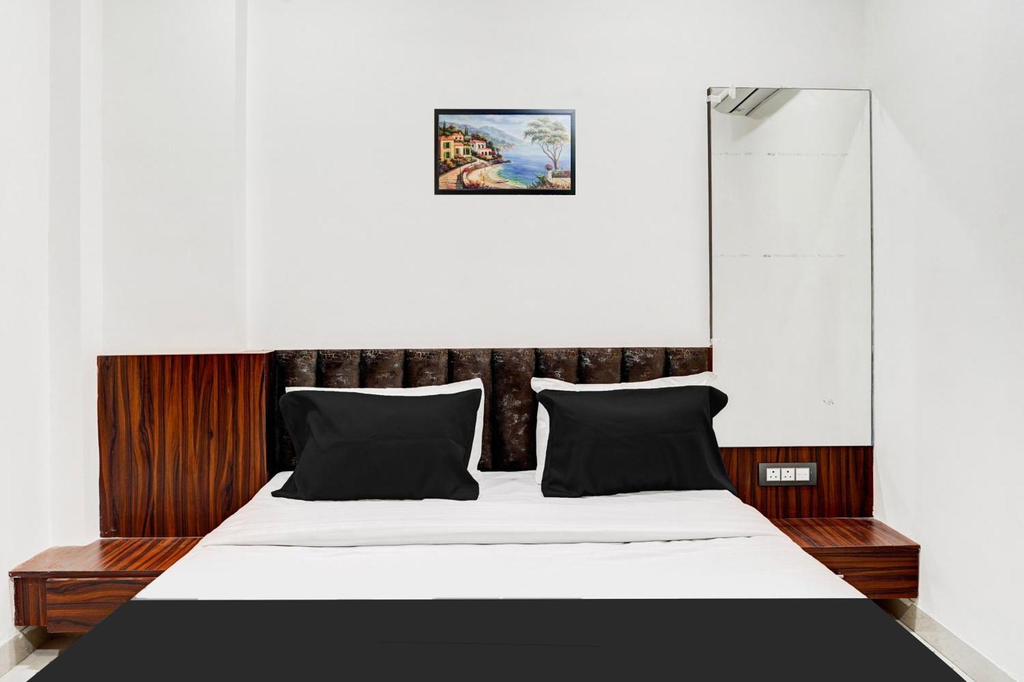 Hotel O Rudra Palace Bhopál Kültér fotó